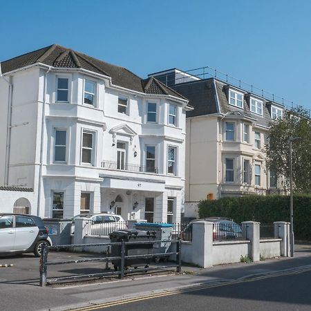 Bournemouth Beachfront Retreat 3 Bedroom 3 Bathroom Seaside B&B With Free Parking Extérieur photo