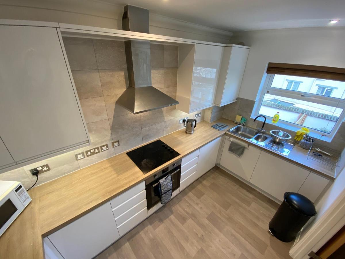Bournemouth Beachfront Retreat 3 Bedroom 3 Bathroom Seaside B&B With Free Parking Extérieur photo