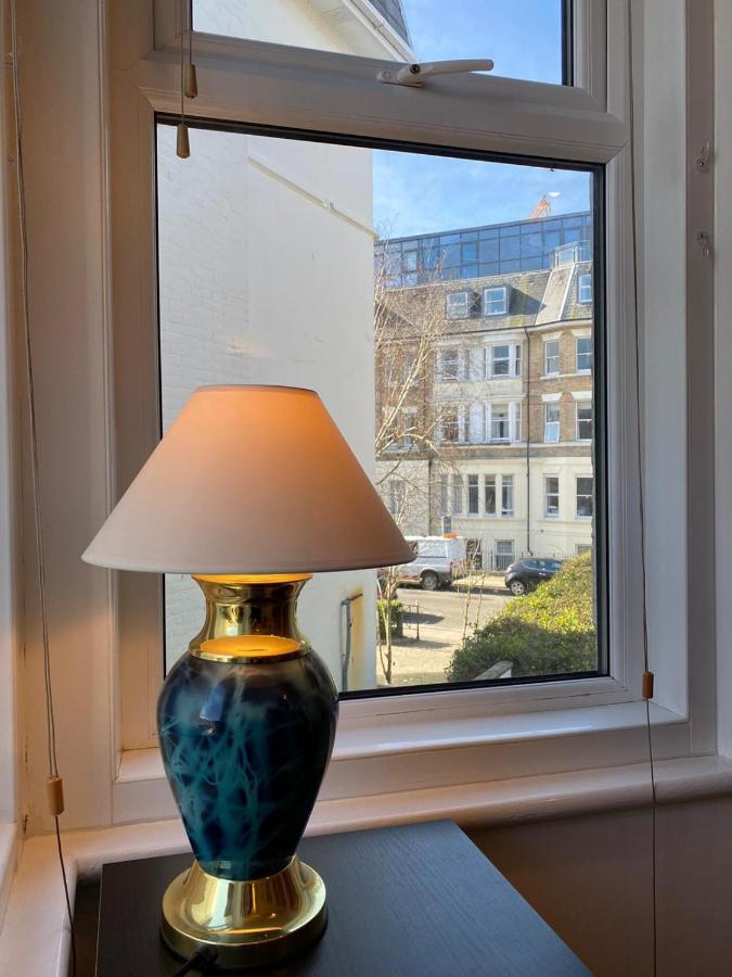 Bournemouth Beachfront Retreat 3 Bedroom 3 Bathroom Seaside B&B With Free Parking Extérieur photo