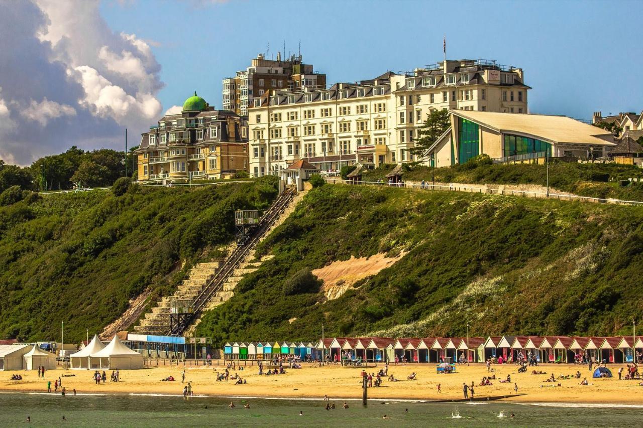Bournemouth Beachfront Retreat 3 Bedroom 3 Bathroom Seaside B&B With Free Parking Extérieur photo