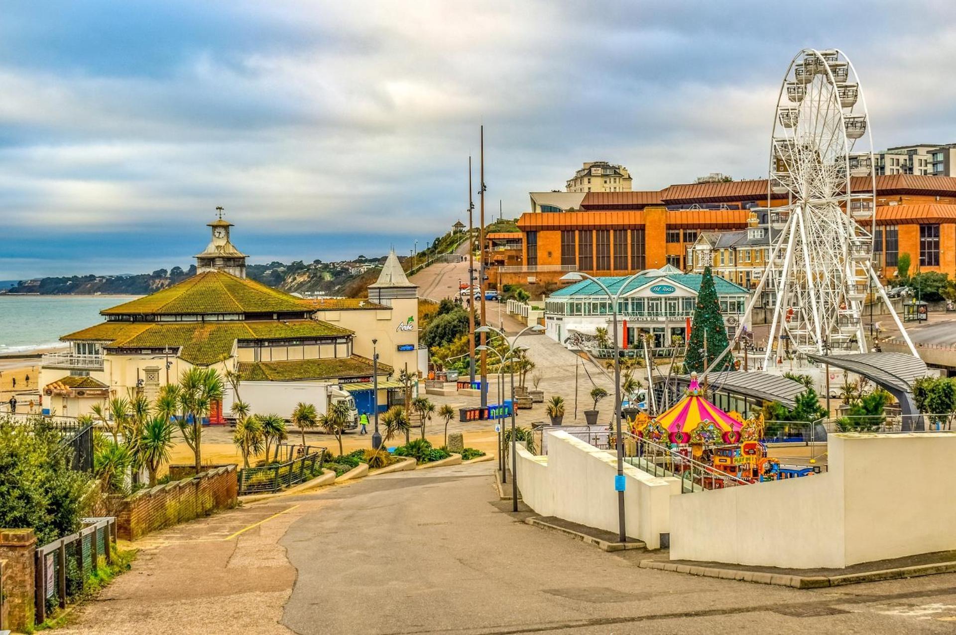 Bournemouth Beachfront Retreat 3 Bedroom 3 Bathroom Seaside B&B With Free Parking Extérieur photo