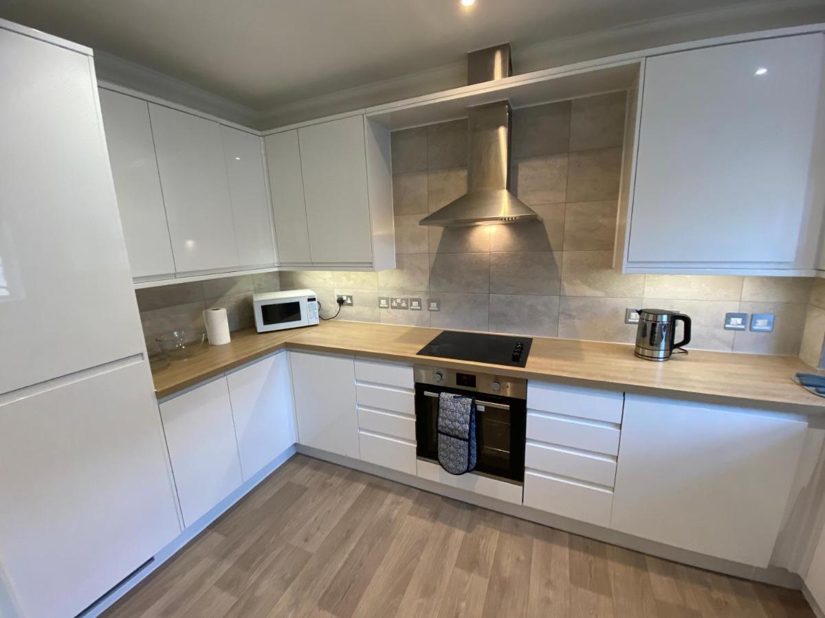 Bournemouth Beachfront Retreat 3 Bedroom 3 Bathroom Seaside B&B With Free Parking Extérieur photo